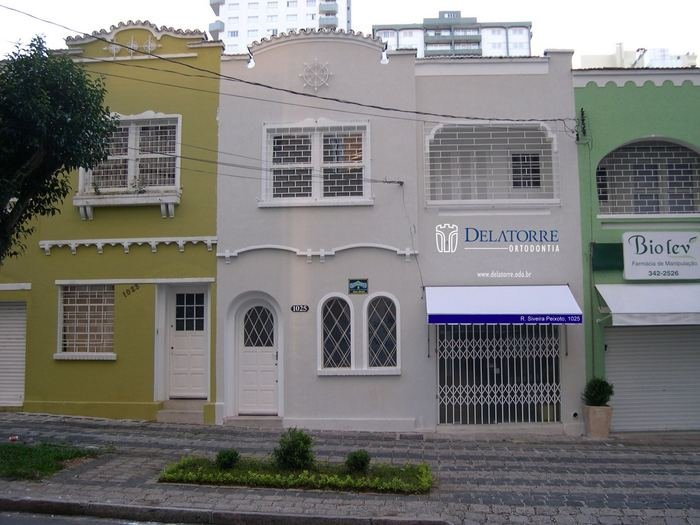 2001
